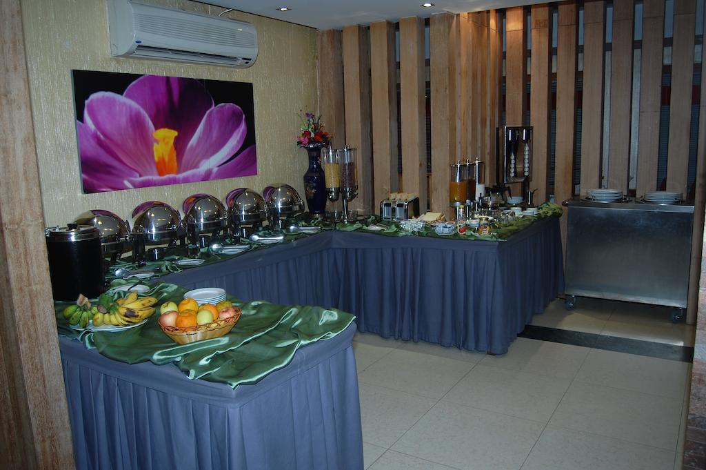 Hotel Swiss Garden Dakka Dış mekan fotoğraf