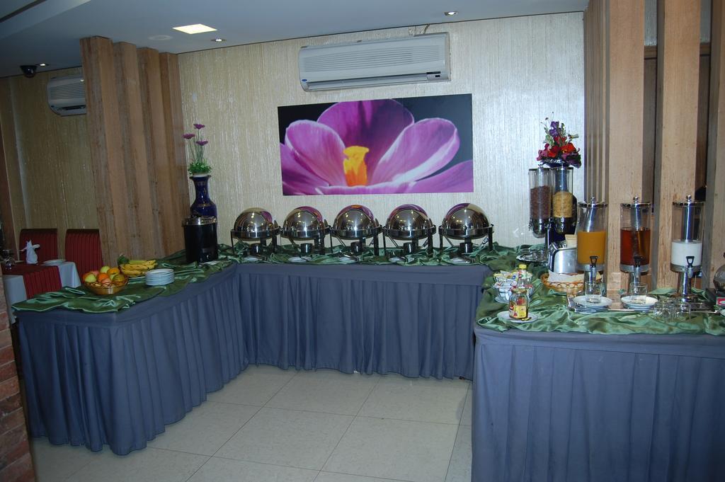 Hotel Swiss Garden Dakka Dış mekan fotoğraf
